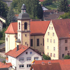 Schloss und Kirche